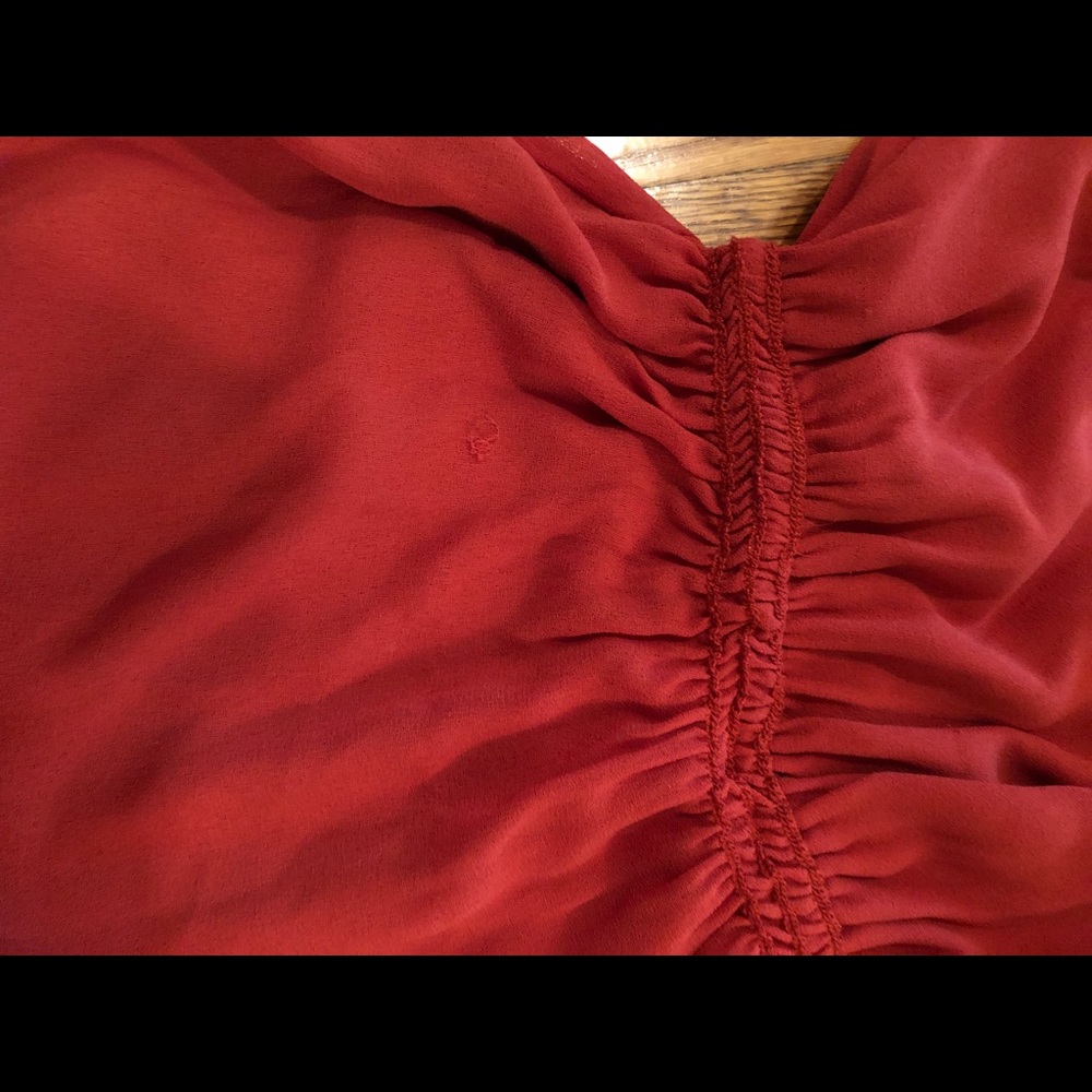 Red Dress - Picture 4 of 4